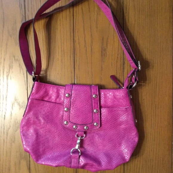 Jessica Simpson Handbags - Beautiful Jessica Simpson Darker Pink Handbag